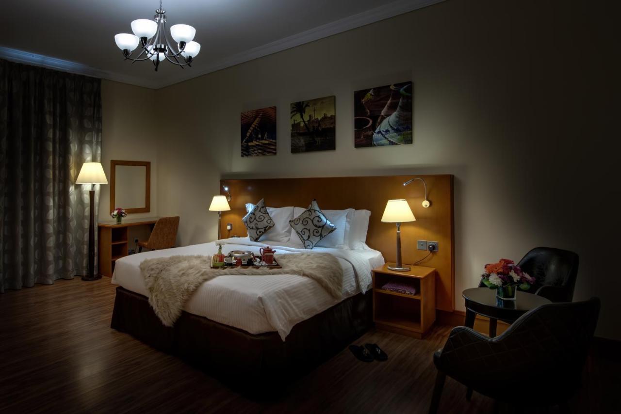 J5 Villas Holiday Homes Barsha Gardens Dubai Dış mekan fotoğraf