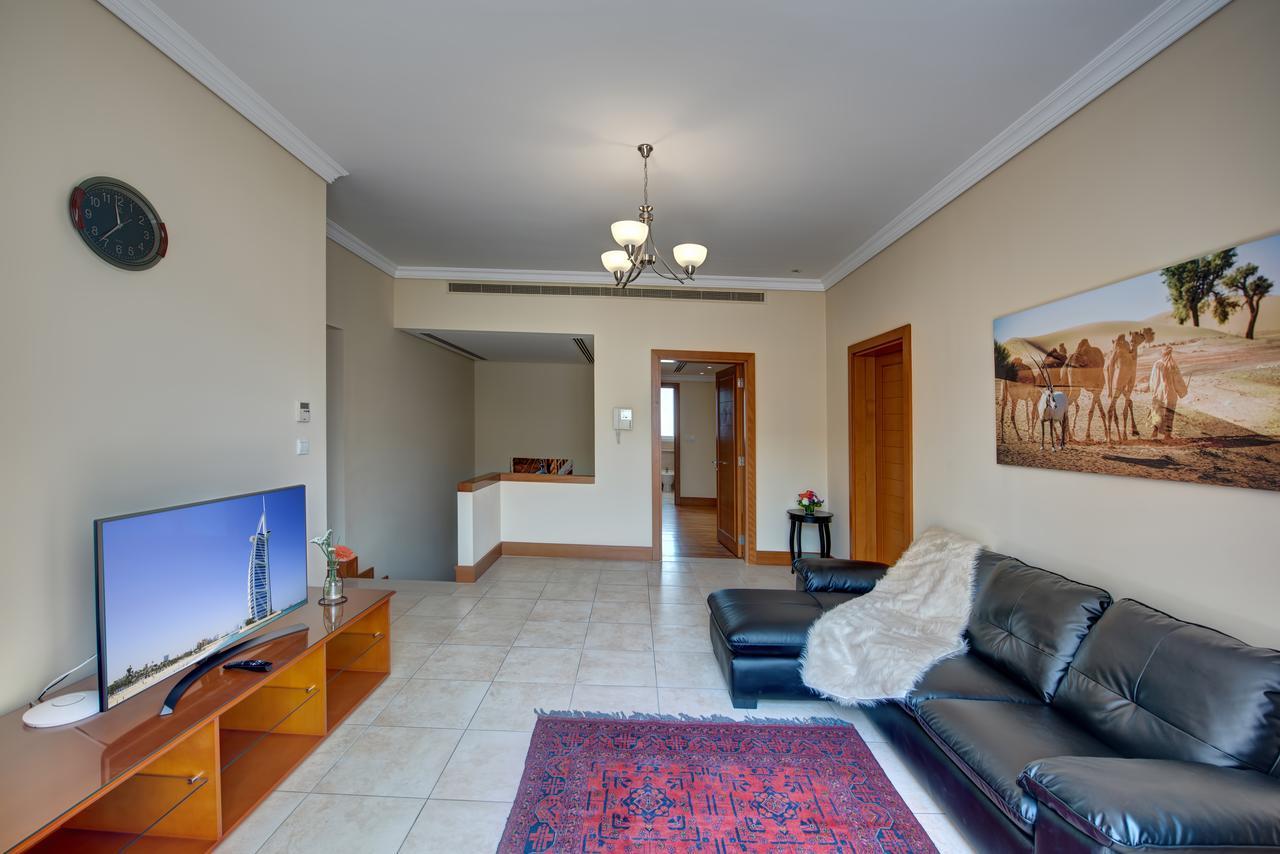 J5 Villas Holiday Homes Barsha Gardens Dubai Dış mekan fotoğraf