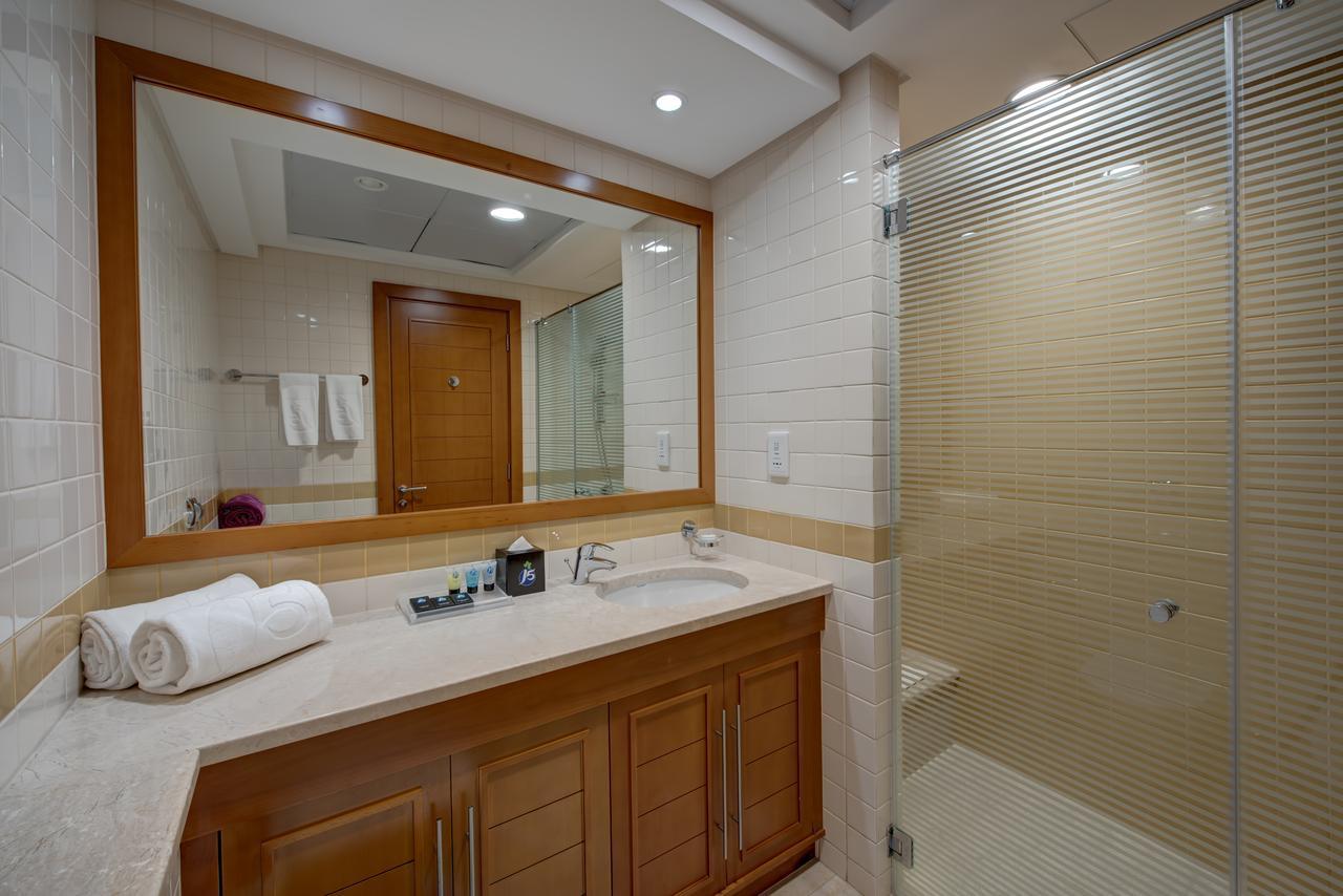 J5 Villas Holiday Homes Barsha Gardens Dubai Dış mekan fotoğraf