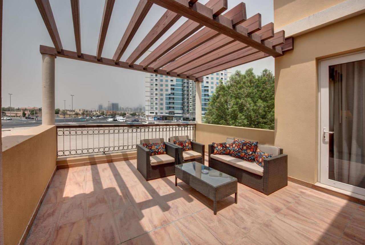J5 Villas Holiday Homes Barsha Gardens Dubai Dış mekan fotoğraf